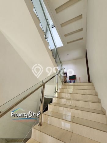 Dijual Hunian Mewah dengan Fasilitas Sekitar Komplit di BSD, Tangerang Selatan Dijual Hunian Mewah dengan Fasilitas Sekitar Komplit di BSD, Tangerang Selatan