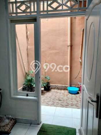 Jual Rumah Eksklusif 4 KT di Bintaro, Tangerang Selatan Jual Rumah Eksklusif 4 KT di Bintaro, Tangerang Selatan