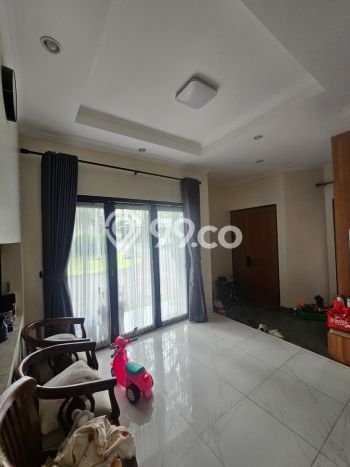 For Sale Rumah 2 Kamar Lokasi Ideal Nyaman dan Strategis di BSD For Sale Rumah 2 Kamar Lokasi Ideal Nyaman dan Strategis di BSD