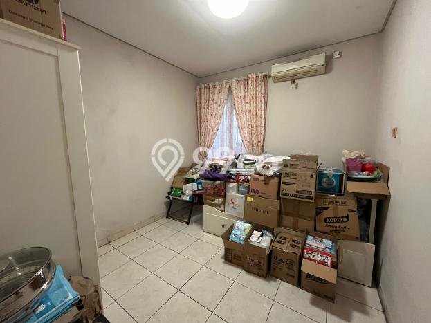 Dijual Rumah 3 Kamar Lokasi Ideal Bagus dan Strategis di Serpong Dijual Rumah 3 Kamar Lokasi Ideal Bagus dan Strategis di Serpong