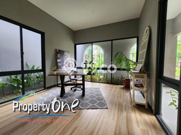 Dijual Rumah Premium dengan Fasilitas Sekitar Komplit di BSD, Tangerang Selatan Dijual Rumah Premium dengan Fasilitas Sekitar Komplit di BSD, Tangerang Selatan