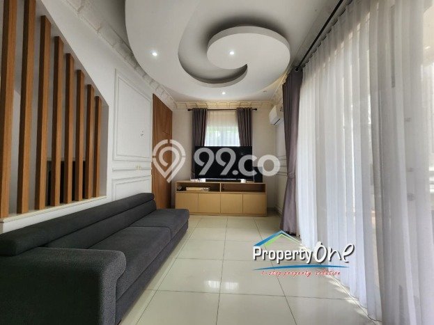 Rumah Eksklusif Siap Huni LT 300m2 di BSD, Tangerang Selatan Rumah Eksklusif Siap Huni LT 300m2 di BSD, Tangerang Selatan