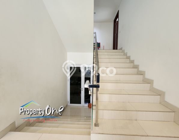 Dijual Hunian Mewah dengan Fasilitas Sekitar Komplit di BSD, Tangerang Selatan Dijual Hunian Mewah dengan Fasilitas Sekitar Komplit di BSD, Tangerang Selatan