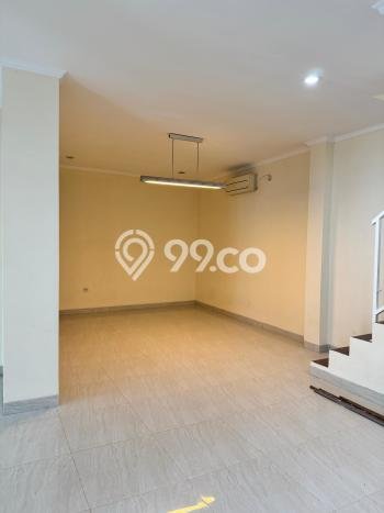 Jual Rumah Favorit Siap Huni LB 210m2 di Serpong Utara, Tangerang Selatan Jual Rumah Favorit Siap Huni LB 210m2 di Serpong Utara, Tangerang Selatan