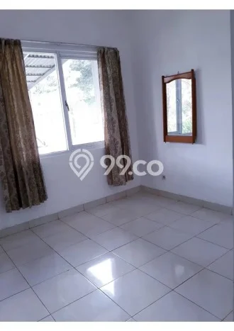 Jual Rumah Strategis Bagus Punya 2 KT di Setu Tangerang Selatan - Jual Rumah Strategis Bagus Punya 2 KT di Setu Tangerang Selatan -