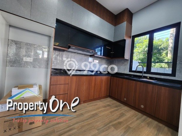 Siap Huni Rumah Mewah 4 Kamar di BSD Dekat ke Mana Saja Siap Huni Rumah Mewah 4 Kamar di BSD Dekat ke Mana Saja