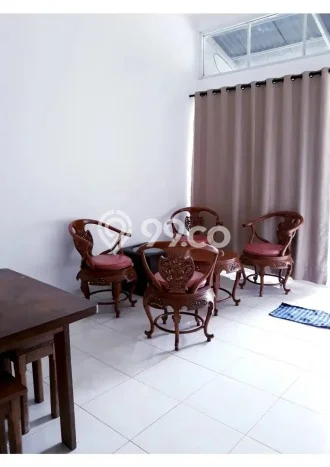 Jual Rumah Strategis Bagus Punya 2 KT di Setu Tangerang Selatan - Jual Rumah Strategis Bagus Punya 2 KT di Setu Tangerang Selatan -