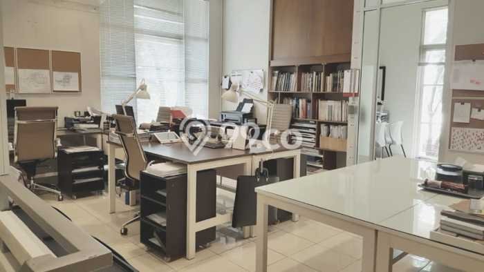 Ruko Dijual di Kelapa Gading Jakarta Utara dengan LB 138m2 Ruko Dijual di Kelapa Gading Jakarta Utara dengan LB 138m2