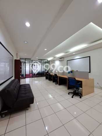 Untuk Dijual Ruko di Kelapa Gading Jakarta Utara LT 90m2 / LB 90m2 Untuk Dijual Ruko di Kelapa Gading Jakarta Utara LT 90m2 / LB 90m2