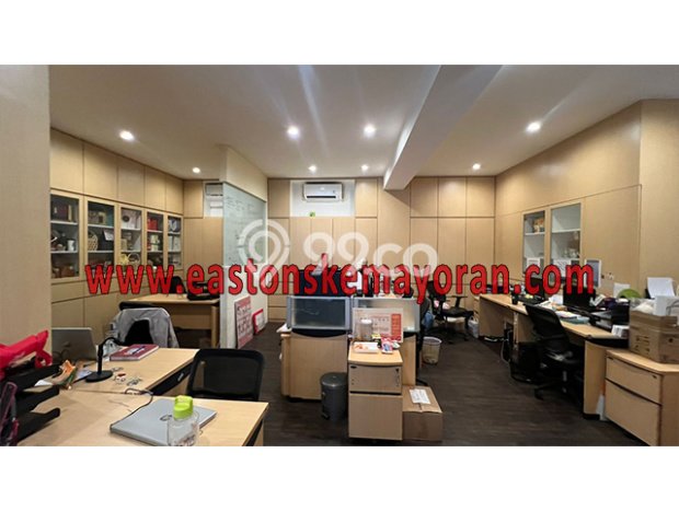 AREA PREMIUM! Ruko Kawasan Penjaringan, Luas 548m², Kawasan Bisnis AREA PREMIUM! Ruko Kawasan Penjaringan, Luas 548m², Kawasan Bisnis