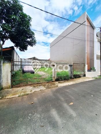 Tanah Dijual di Jakarta Selatan Seluas 120m2 Strategis Tanah Dijual di Jakarta Selatan Seluas 120m2 Strategis