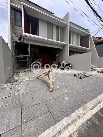 Siap Huni Hunian Elit 4 Kamar di Cempaka Putih Dekat ke Mana Saja Siap Huni Hunian Elit 4 Kamar di Cempaka Putih Dekat ke Mana Saja
