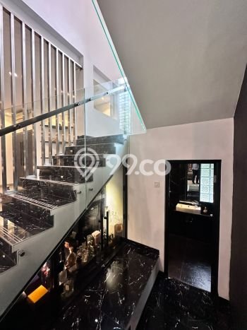 Rumah Elit LB 355m2 Siap Huni Desain Elegan di Bangka, Jakarta Selatan Rumah Elit LB 355m2 Siap Huni Desain Elegan di Bangka, Jakarta Selatan