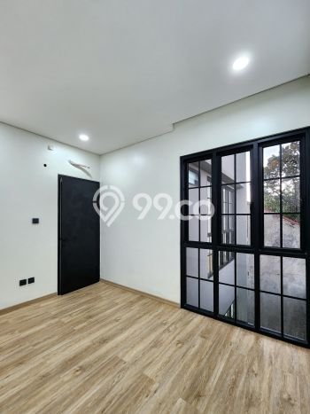 Dijual Rumah Premium dengan Fasilitas Sekitar Komplit di Cilandak, Jakarta Selatan Dijual Rumah Premium dengan Fasilitas Sekitar Komplit di Cilandak, Jakarta Selatan