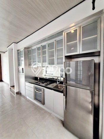 Rumah Elit Modern Tanpa Renovasi di Cipete Jakarta Selatan Rumah Elit Modern Tanpa Renovasi di Cipete Jakarta Selatan