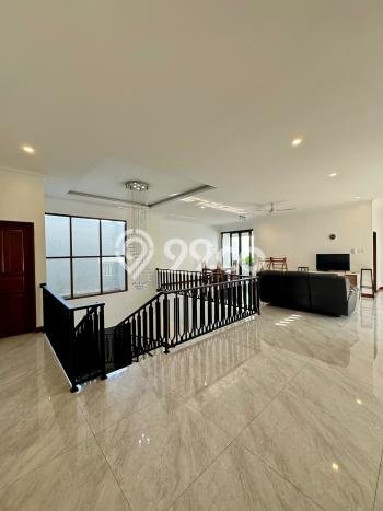 For Sale Rumah Elit Exclusive di Cinere, Depok For Sale Rumah Elit Exclusive di Cinere, Depok