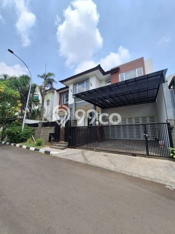 Dijual Rumah Luas Megah Dengan View Cantik di Veteran, Jakarta Selatan Dijual Rumah Luas Megah Dengan View Cantik di Veteran, Jakarta Selatan