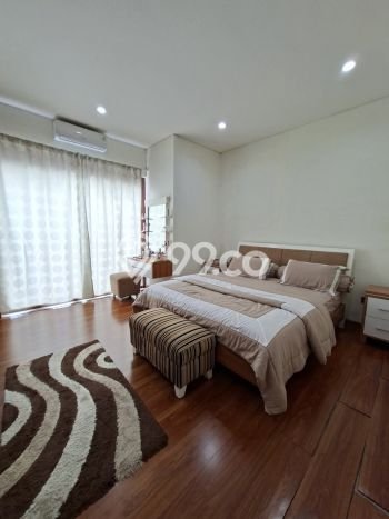 Hunian Mewah LB 180m2 Siap Huni Desain Elegan di Pejaten, Jakarta Selatan Hunian Mewah LB 180m2 Siap Huni Desain Elegan di Pejaten, Jakarta Selatan