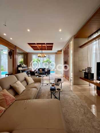 Rumah Elit LB 600m2 Siap Pakai Desain Elegan di Kemang, Jakarta Selatan Rumah Elit LB 600m2 Siap Pakai Desain Elegan di Kemang, Jakarta Selatan