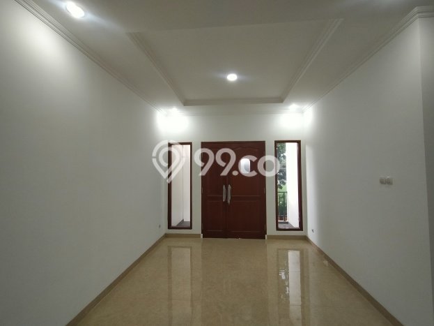 Dijual Rumah Premium dengan Fasilitas Sekitar Lengkap di Cilandak, Jakarta Selatan Dijual Rumah Premium dengan Fasilitas Sekitar Lengkap di Cilandak, Jakarta Selatan