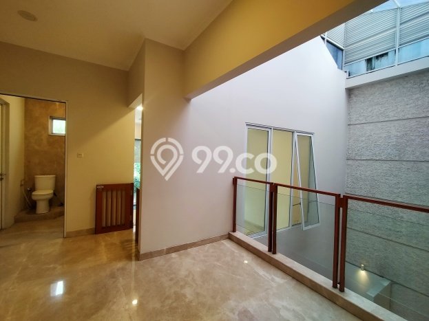 Rumah Elit Modern Siap Huni di Cipete Jakarta Selatan Rumah Elit Modern Siap Huni di Cipete Jakarta Selatan