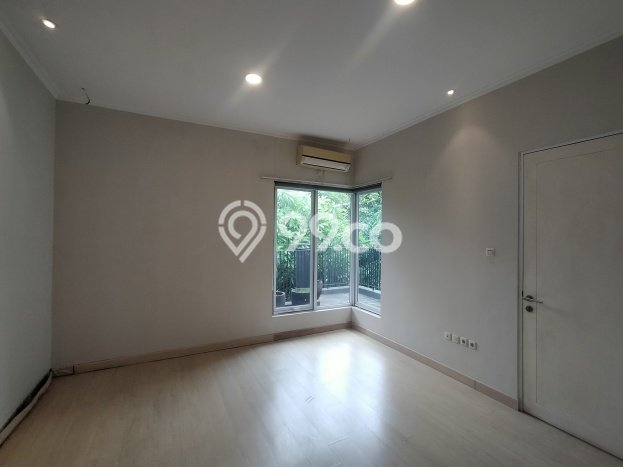 Rumah Elit Modern Siap Huni di Cipete Jakarta Selatan Rumah Elit Modern Siap Huni di Cipete Jakarta Selatan