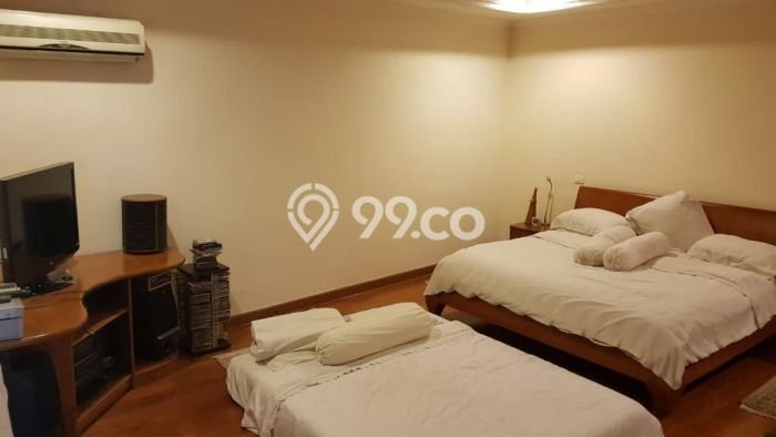 Rumah Elit Modern Siap Huni di Pejaten Jakarta Selatan Rumah Elit Modern Siap Huni di Pejaten Jakarta Selatan