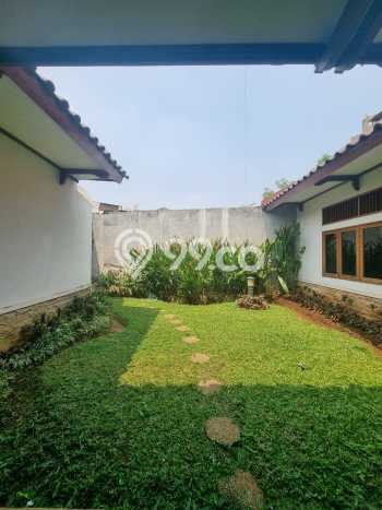 Rumah Luxury Modern Siap Huni di Cipete Jakarta Selatan Rumah Luxury Modern Siap Huni di Cipete Jakarta Selatan