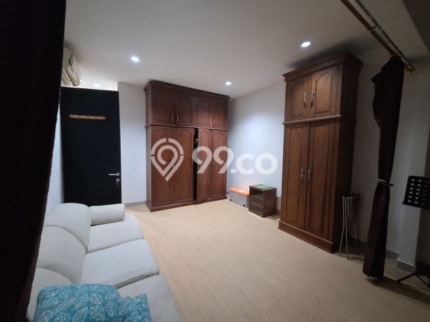 Rumah Eksklusif Dijual LT 194m2 di Cilandak, Jakarta Selatan Rumah Eksklusif Dijual LT 194m2 di Cilandak, Jakarta Selatan