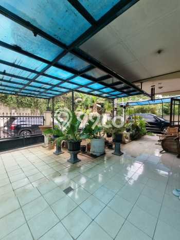 Hunian Mewah LB 270m2 Siap Huni Desain Elegan di Veteran, Jakarta Selatan Hunian Mewah LB 270m2 Siap Huni Desain Elegan di Veteran, Jakarta Selatan