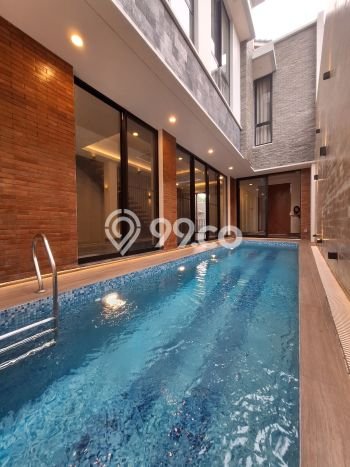 Hunian Mewah Dijual LT 144m2 di Cilandak, Jakarta Selatan Hunian Mewah Dijual LT 144m2 di Cilandak, Jakarta Selatan