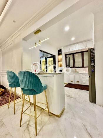 Ready to Use! Luxury House LT 204m2 Desain Modern di Fatmawati Ready to Use! Luxury House LT 204m2 Desain Modern di Fatmawati
