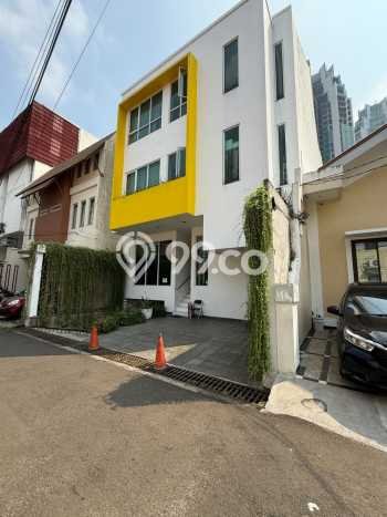 Cocok Untuk Investasi! Dijual Kost di Kuningan 20 Kamar Cocok Untuk Investasi! Dijual Kost di Kuningan 20 Kamar