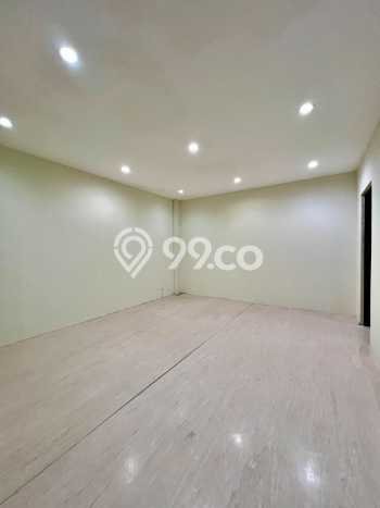 Ruko Dijual Lokasi Emas di Kebayoran Baru Luas 420m2 Ruko Dijual Lokasi Emas di Kebayoran Baru Luas 420m2