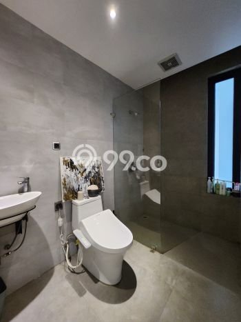 Rumah Luxury Modern Siap Huni di Veteran Jakarta Selatan Rumah Luxury Modern Siap Huni di Veteran Jakarta Selatan