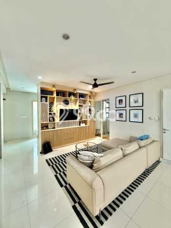 Rumah Elit Modern Siap Huni di Lebak Bulus Jakarta Selatan Rumah Elit Modern Siap Huni di Lebak Bulus Jakarta Selatan