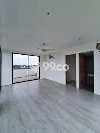 Rumah Elit Modern Tanpa Renovasi di Kemang Jakarta Selatan Rumah Elit Modern Tanpa Renovasi di Kemang Jakarta Selatan