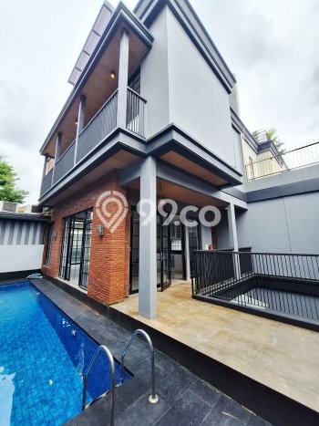 Rumah Elit Modern Tanpa Renovasi di Cipete Jakarta Selatan Rumah Elit Modern Tanpa Renovasi di Cipete Jakarta Selatan
