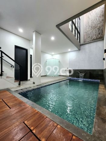 Dijual Rumah Premium dengan Fasilitas Sekitar Komplit di Cilandak, Jakarta Selatan Dijual Rumah Premium dengan Fasilitas Sekitar Komplit di Cilandak, Jakarta Selatan