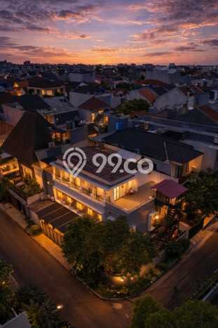 Rumah Mewah LB 310m2 Siap Pakai Desain Elegan di Pondok Indah, Jakarta Selatan Rumah Mewah LB 310m2 Siap Pakai Desain Elegan di Pondok Indah, Jakarta Selatan