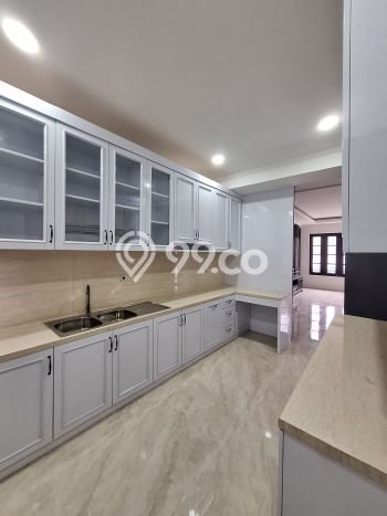 Rumah Luxury Modern Tanpa Renovasi di Radio Dalam Jakarta Selatan Rumah Luxury Modern Tanpa Renovasi di Radio Dalam Jakarta Selatan