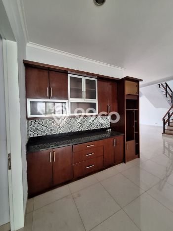 Dijual Rumah Luas Megah Dengan View Cantik di Veteran, Jakarta Selatan Dijual Rumah Luas Megah Dengan View Cantik di Veteran, Jakarta Selatan