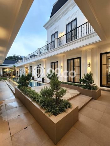 For Sale Rumah Mewah Exclusive di Kebayoran Lama, Jakarta Selatan For Sale Rumah Mewah Exclusive di Kebayoran Lama, Jakarta Selatan