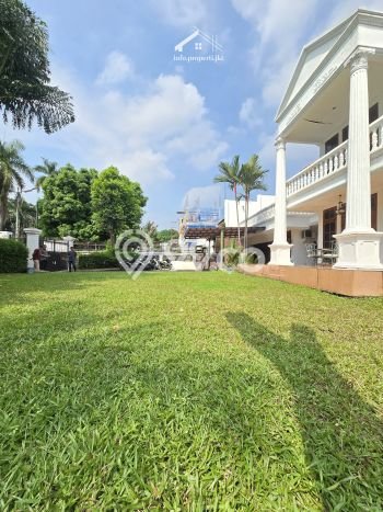 Ready to Use! Luxury House LT 1382m2 Desain Modern di Pondok Indah Ready to Use! Luxury House LT 1382m2 Desain Modern di Pondok Indah