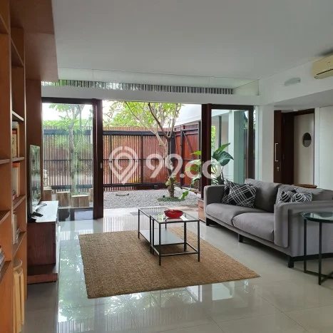 Hot Offer Hunian Mewah Ideal dan Luas di Cilandak, Jakarta Selatan Hot Offer Hunian Mewah Ideal dan Luas di Cilandak, Jakarta Selatan
