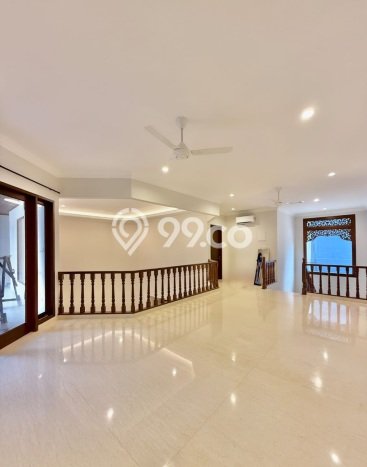 Rumah Elit Modern Tanpa Renovasi di Lebak Bulus Jakarta Selatan Rumah Elit Modern Tanpa Renovasi di Lebak Bulus Jakarta Selatan