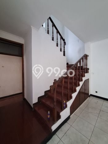 For Sale! Premium House LT 177m2 Desain Modern di Cipete For Sale! Premium House LT 177m2 Desain Modern di Cipete