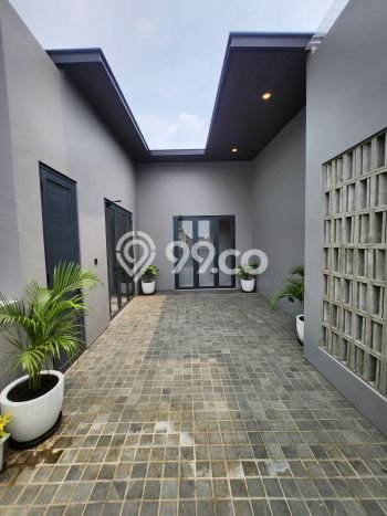 Rumah Luxury Modern Siap Huni di Pondok Indah Jakarta Selatan Rumah Luxury Modern Siap Huni di Pondok Indah Jakarta Selatan