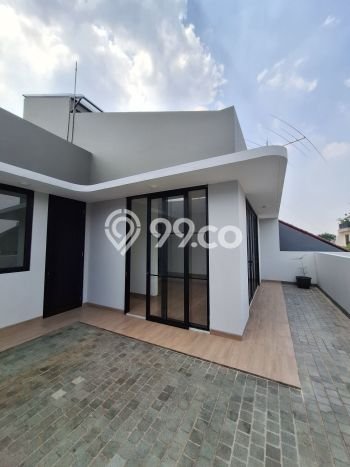 Rumah Elit LB 430m2 Siap Huni Desain Elegan di Ampera, Jakarta Selatan Rumah Elit LB 430m2 Siap Huni Desain Elegan di Ampera, Jakarta Selatan