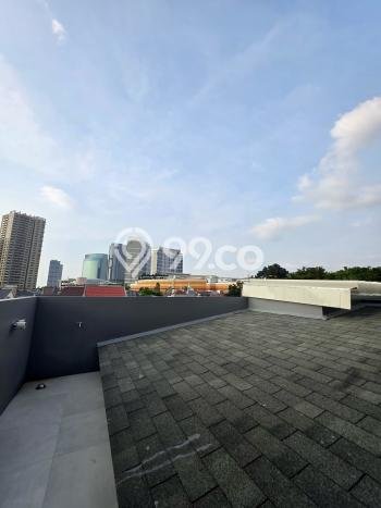 Hunian Elit LB 450m2 Siap Huni Desain Elegan di Pondok Indah, Jakarta Selatan Hunian Elit LB 450m2 Siap Huni Desain Elegan di Pondok Indah, Jakarta Selatan